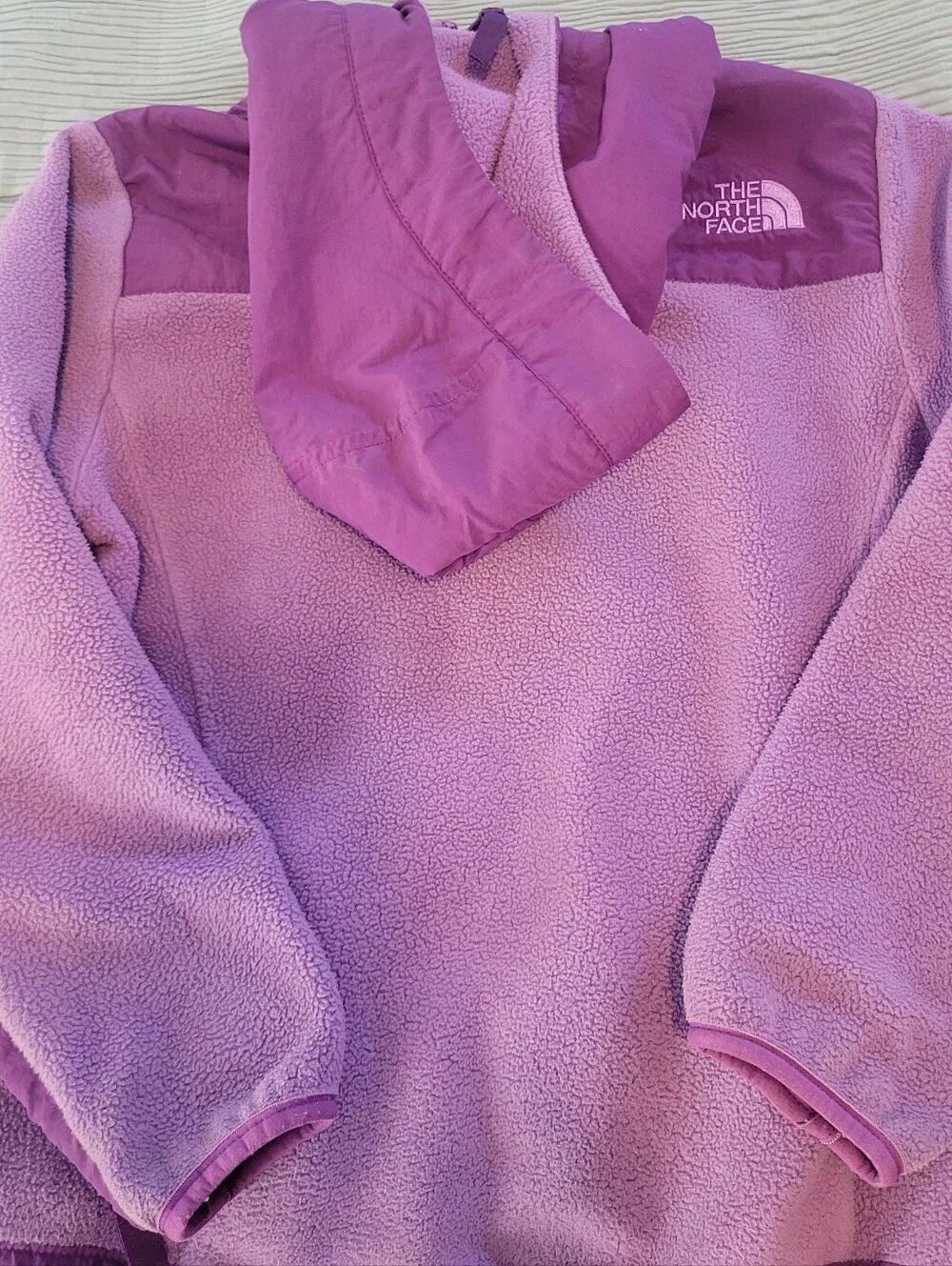 The North Face Girl's Purple Denali Fleece Hoodie Zip-Up Jacket Size S (7/8)